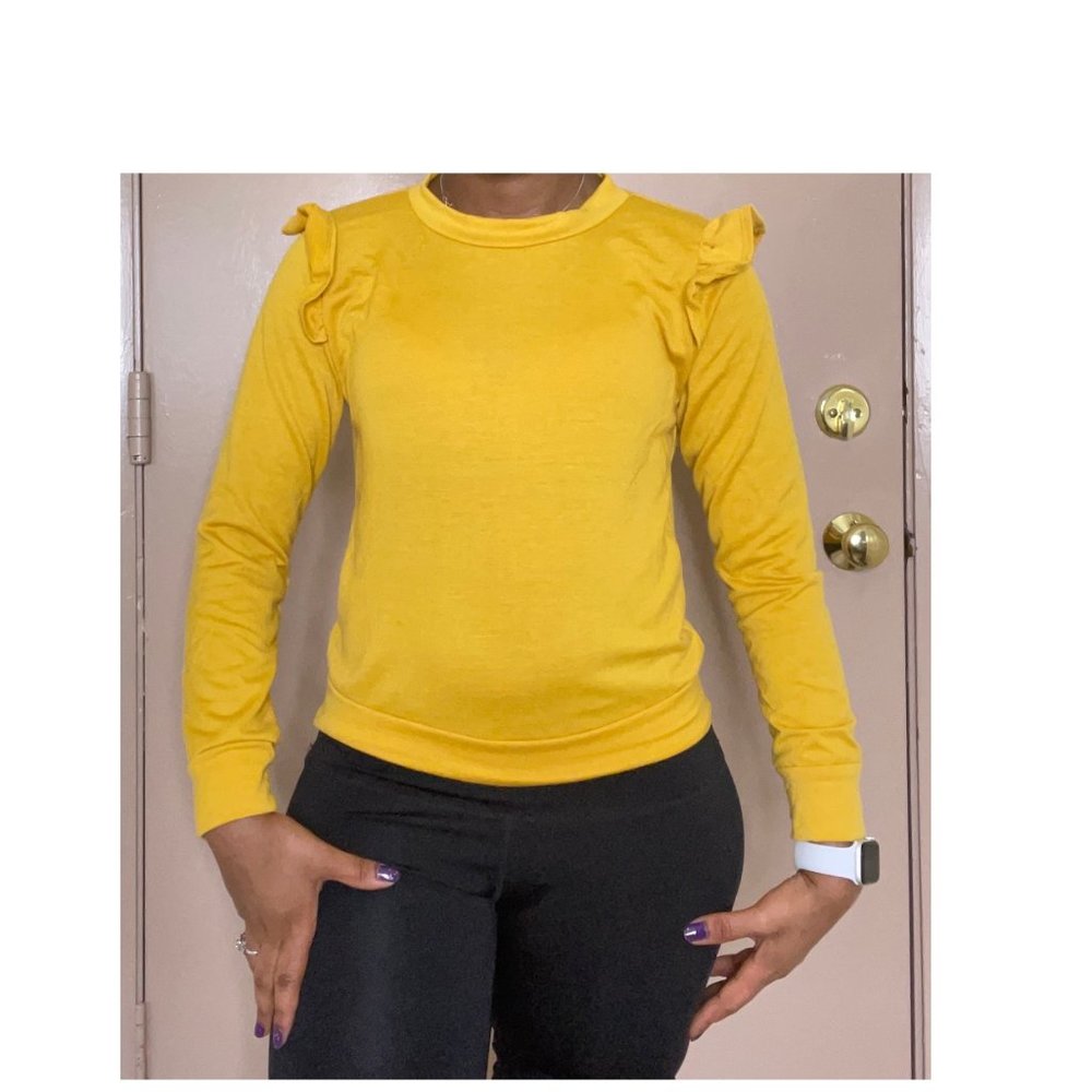 Girl's long sleeve top